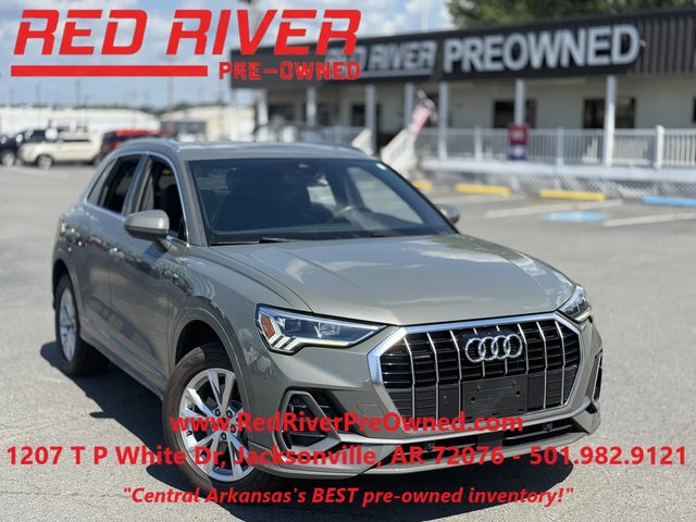 2023 Audi Q3 S line Premium AWD photo