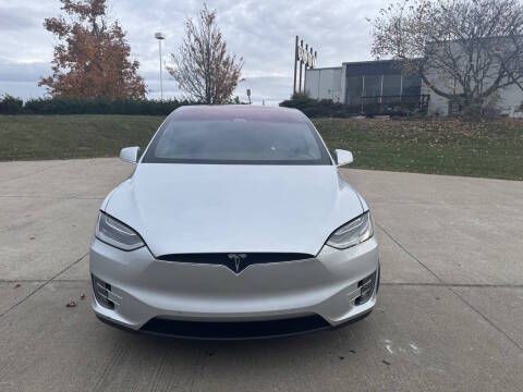 2018 Tesla Model X 75D AWD photo