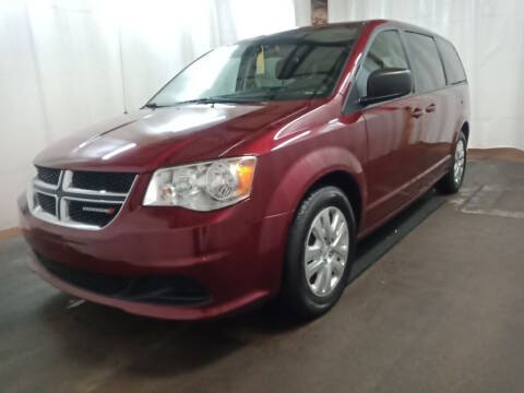 2018 Dodge Grand Caravan SE FWD photo