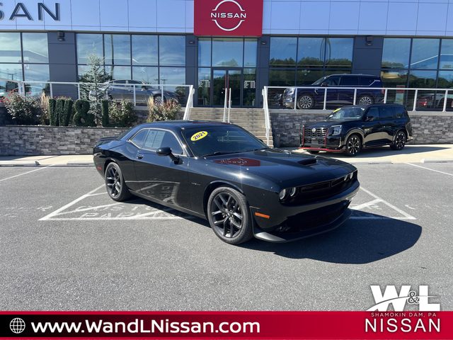 2021 Dodge Challenger R/T RWD photo