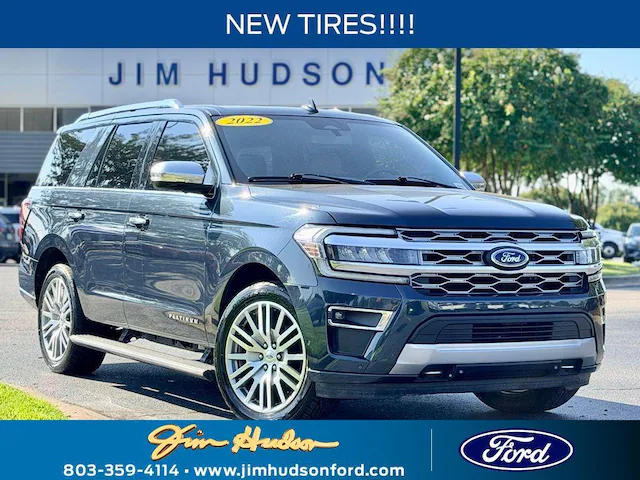 2022 Ford Expedition Platinum 4WD photo