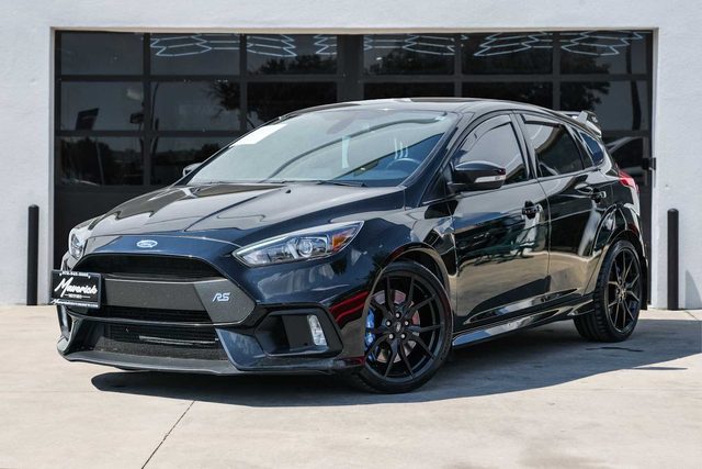 2016 Ford Focus RS AWD photo