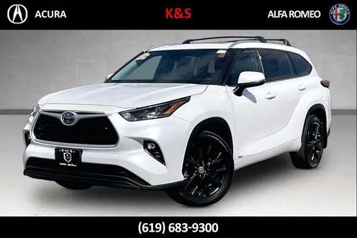 2022 Toyota Highlander Hybrid XLE AWD photo