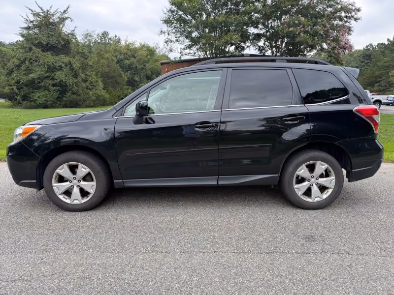 2015 Subaru Forester 2.5i Limited AWD photo