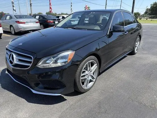 2015 Mercedes-Benz E-Class E 350 Sport RWD photo