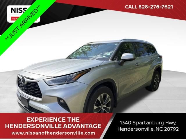2021 Toyota Highlander XLE AWD photo