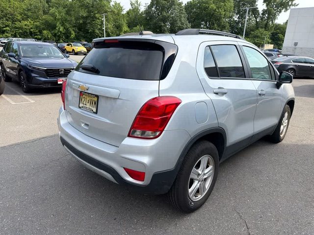 2022 Chevrolet Trax LT AWD photo