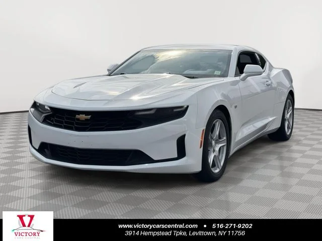 2023 Chevrolet Camaro 1LT RWD photo