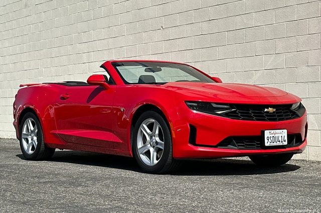 2023 Chevrolet Camaro 1LT RWD photo