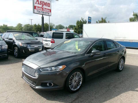 2015 Ford Fusion SE FWD photo