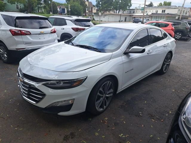2021 Chevrolet Malibu LT FWD photo