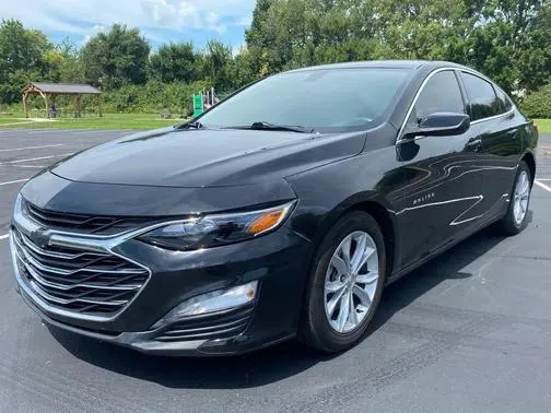 2022 Chevrolet Malibu LT FWD photo