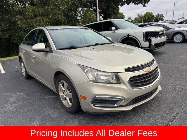 2015 Chevrolet Cruze LT FWD photo