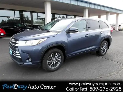 2017 Toyota Highlander XLE AWD photo