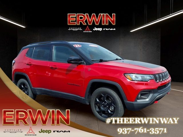 2023 Jeep Compass Trailhawk 4WD photo