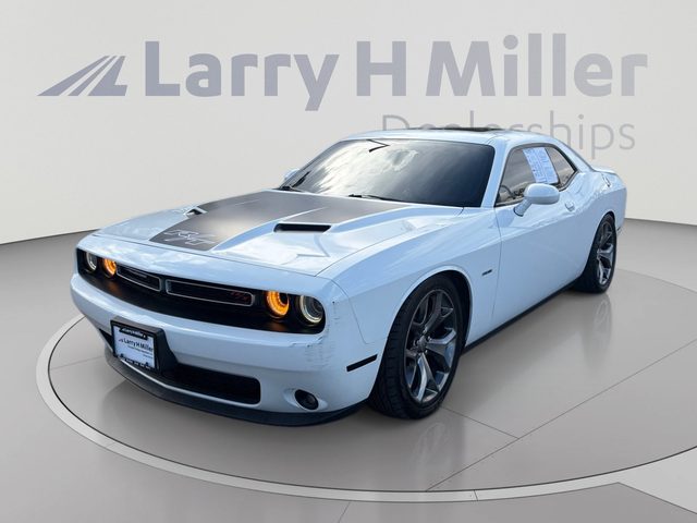 2015 Dodge Challenger R/T RWD photo