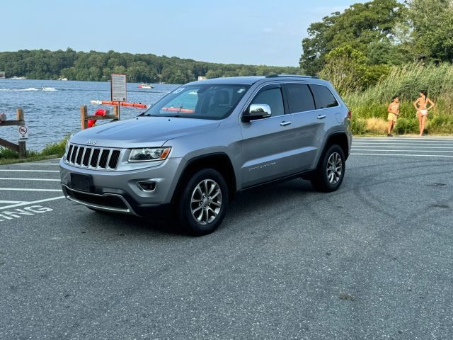 2015 Jeep Grand Cherokee Limited 4WD photo