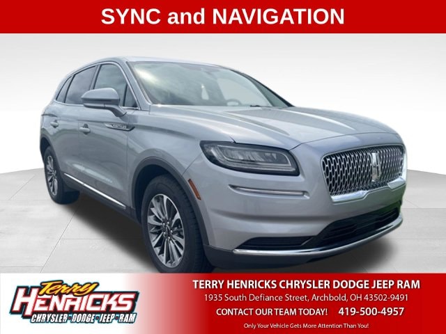 2023 Lincoln Nautilus Reserve AWD photo