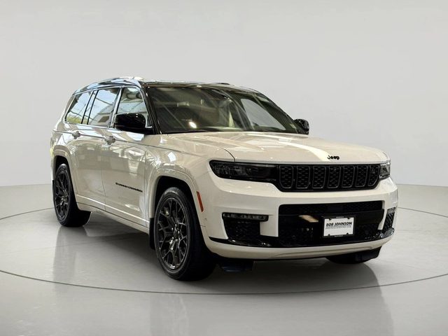 2023 Jeep Grand Cherokee L Summit Reserve 4WD photo