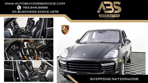 2015 Porsche Cayenne Turbo AWD photo
