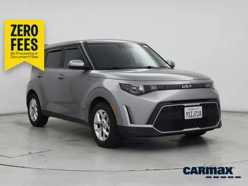 2023 Kia Soul LX FWD photo