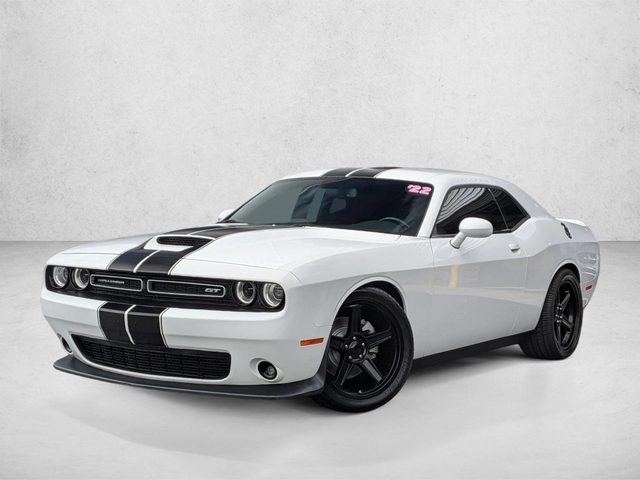 2022 Dodge Challenger GT RWD photo