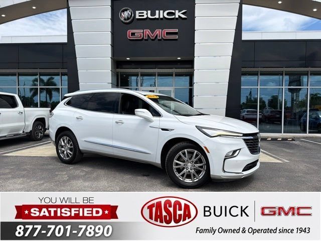 2022 Buick Enclave Premium AWD photo