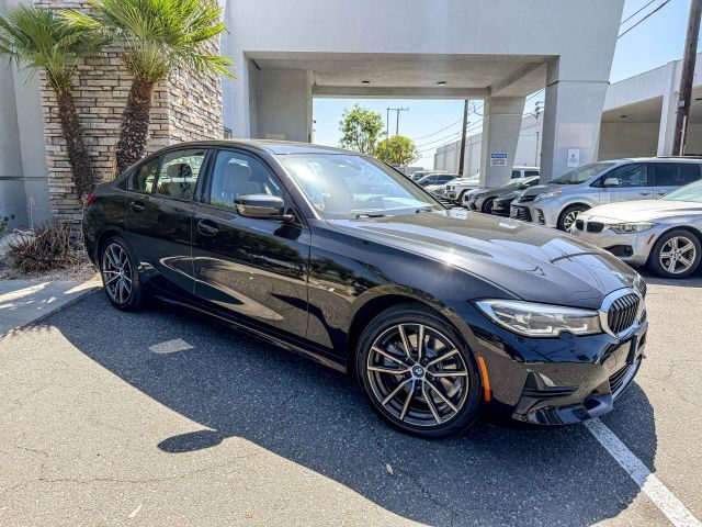 2022 BMW 3 Series 330e RWD photo