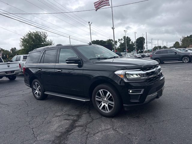 2022 Ford Expedition Limited RWD photo