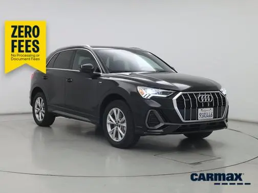 2023 Audi Q3 S line Premium AWD photo