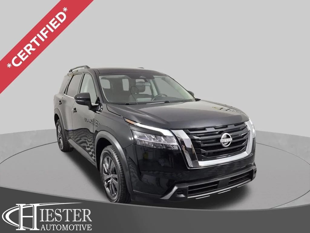 2022 Nissan Pathfinder SV 4WD photo