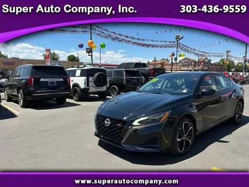 2023 Nissan Altima 2.5 SR AWD photo