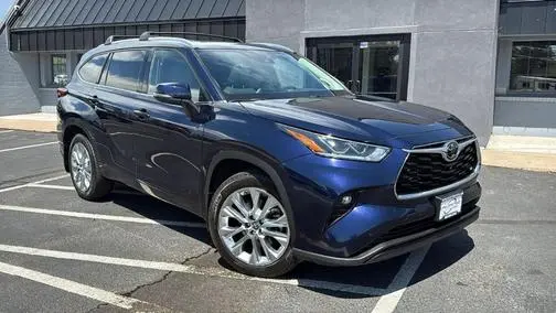 2022 Toyota Highlander Limited AWD photo
