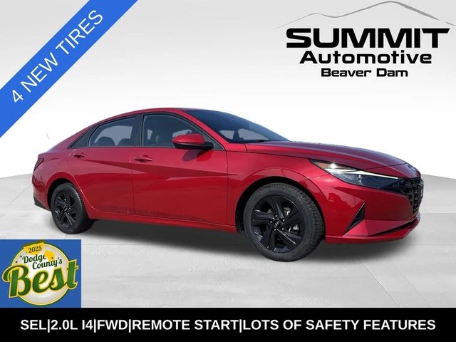 2023 Hyundai Elantra SEL FWD photo