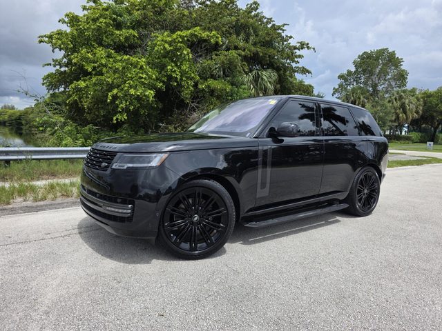 2023 Land Rover Range Rover SE AWD photo