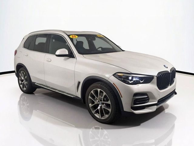 2023 BMW X5 xDrive40i AWD photo