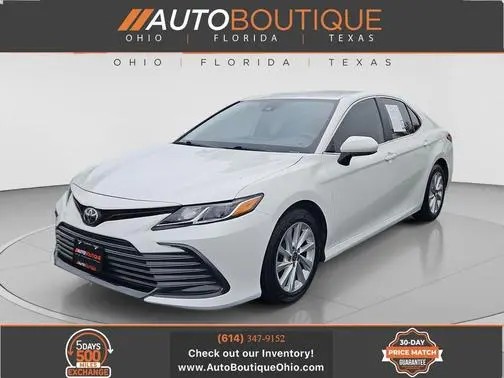 2022 Toyota Camry LE FWD photo