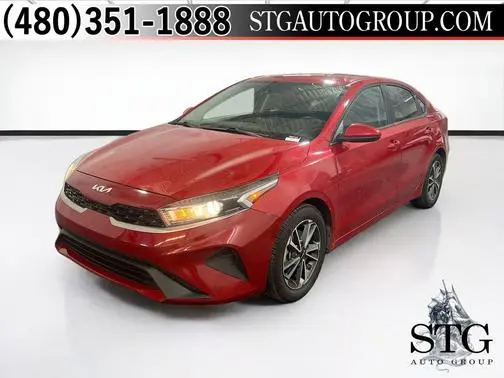 2022 Kia Forte LXS FWD photo