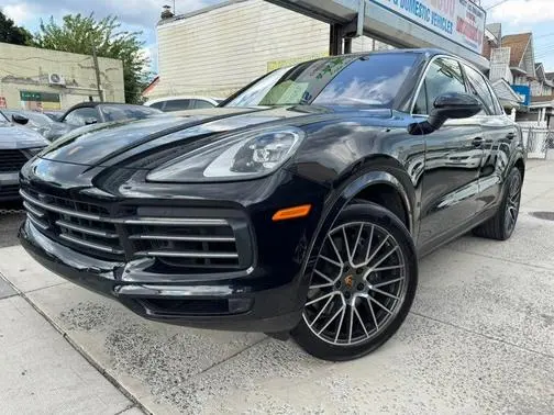 2021 Porsche Cayenne AWD photo