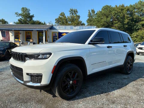 2022 Jeep Grand Cherokee L Limited RWD photo