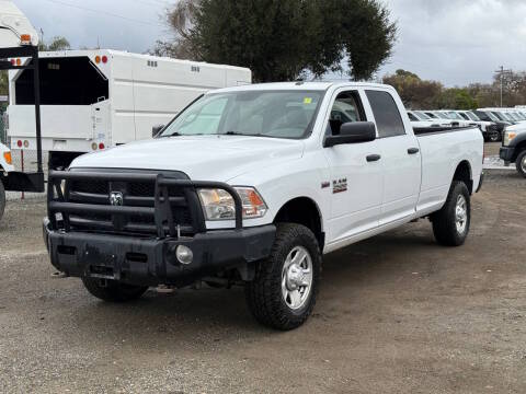 2016 Ram 2500 Tradesman 4WD photo