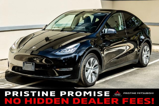 2022 Tesla Model Y Long Range AWD photo