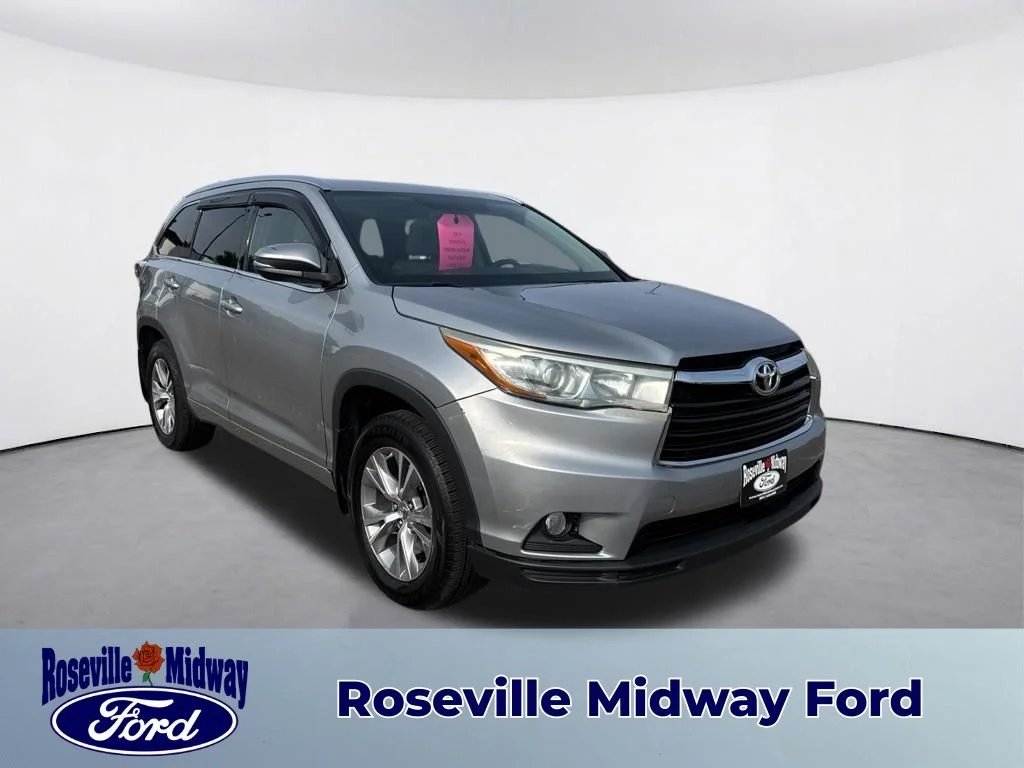 2015 Toyota Highlander XLE AWD photo