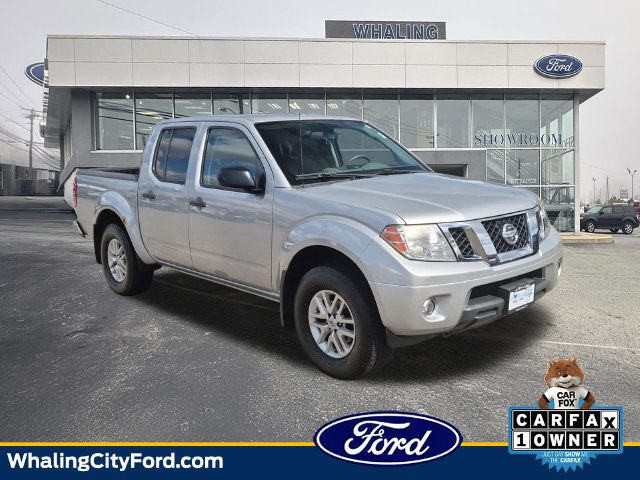 2015 Nissan Frontier SV 4WD photo