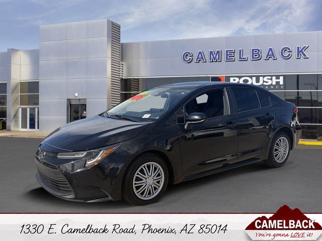2023 Toyota Corolla LE FWD photo