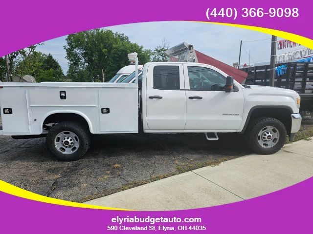 2015 GMC Sierra 2500HD 4WD photo