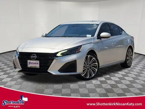 2023 Nissan Altima 2.5 SL FWD photo