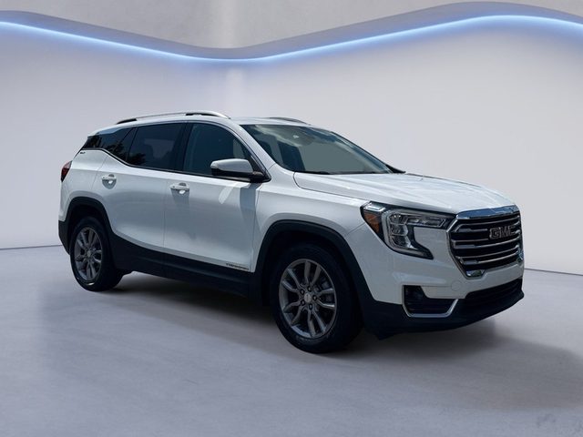 2022 GMC Terrain SLT FWD photo