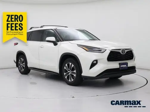 2021 Toyota Highlander XLE AWD photo