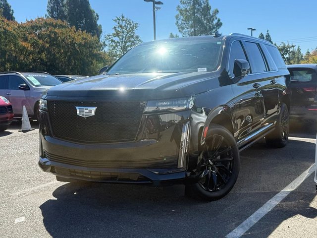 2023 Cadillac Escalade ESV 4WD Luxury 4WD photo
